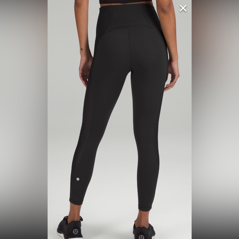 Lululemon Leggings Black Size 2 with Mesh